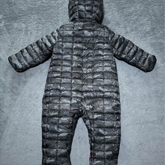 Snozu Heavy Duty Cozy Fleece Lined Quilted Gray/Red Baby Winter Snowsuit - Picture 6 of 8